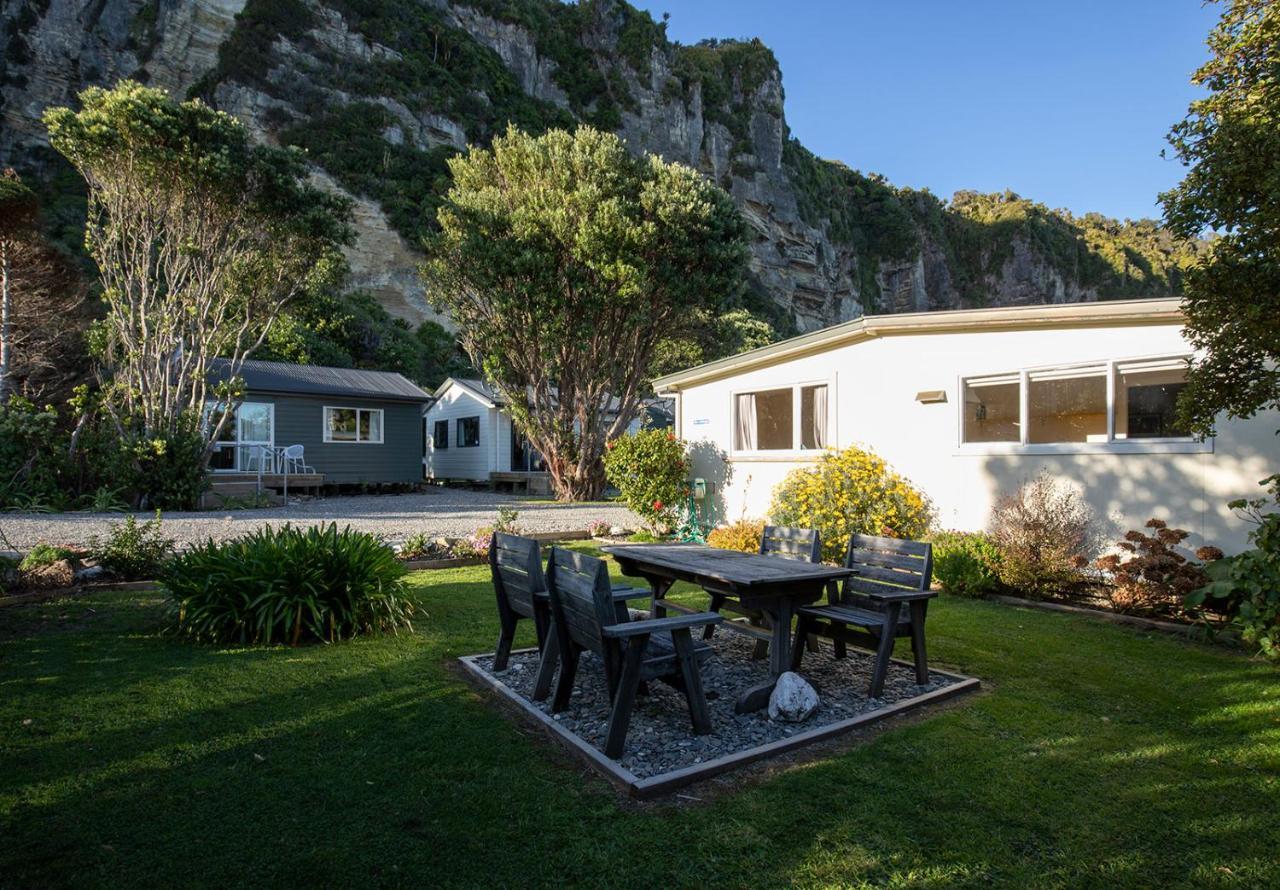Punakaiki Beachfront Motels Экстерьер фото