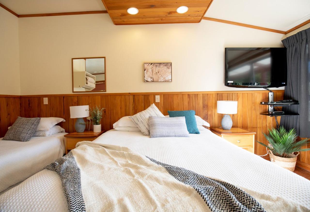 Punakaiki Beachfront Motels Экстерьер фото