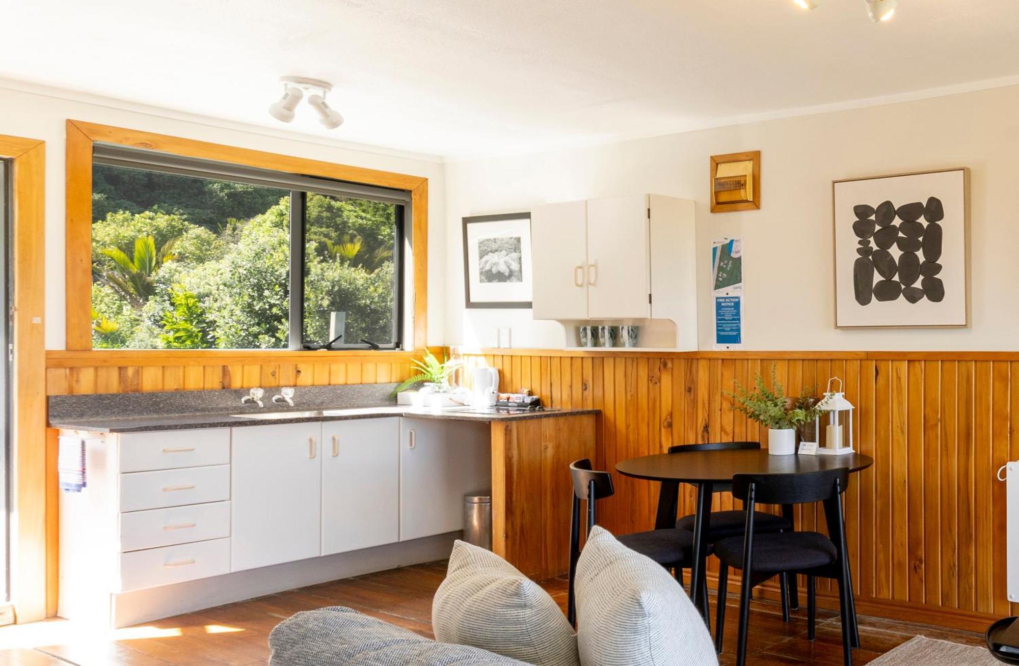 Punakaiki Beachfront Motels Экстерьер фото