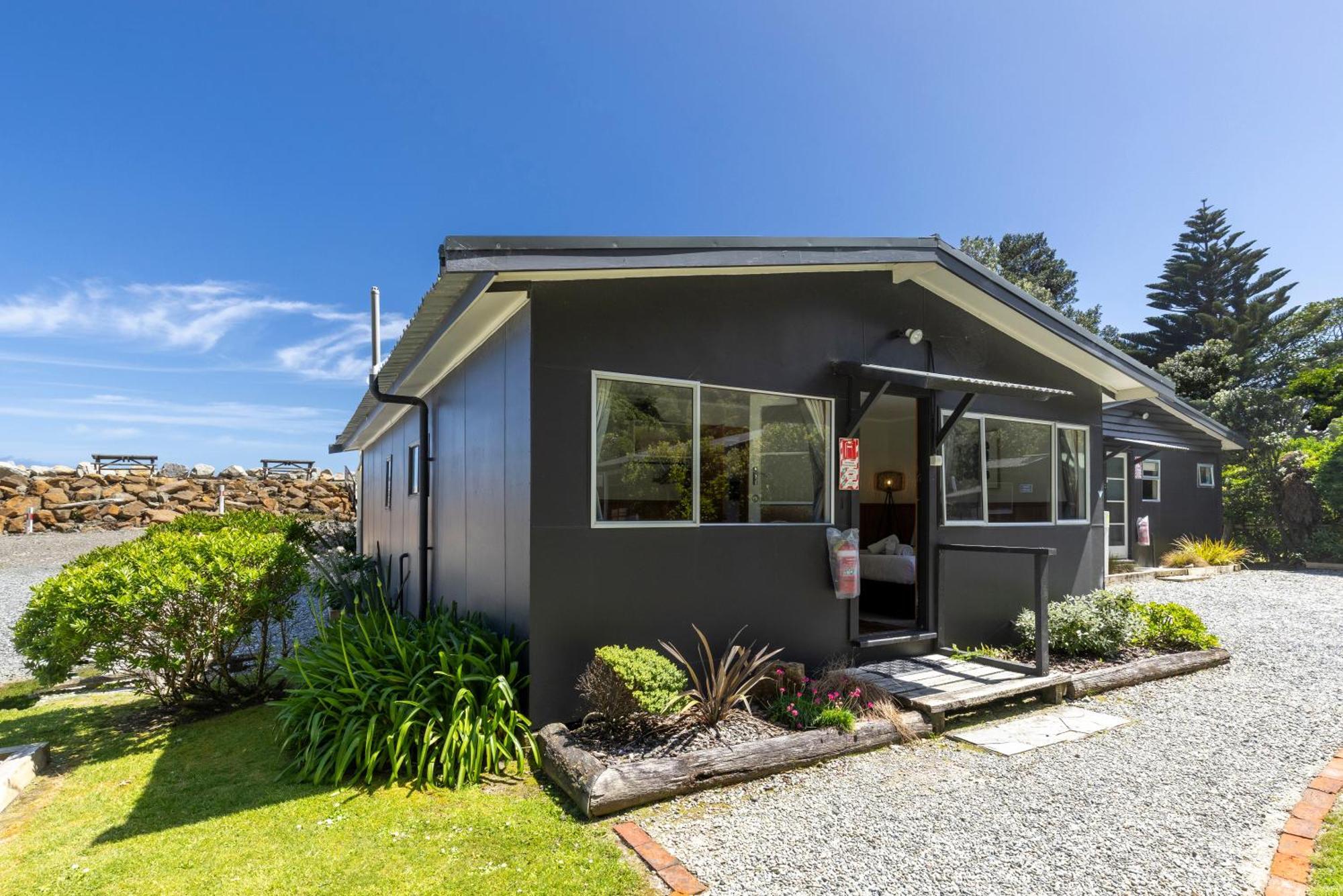 Punakaiki Beachfront Motels Экстерьер фото