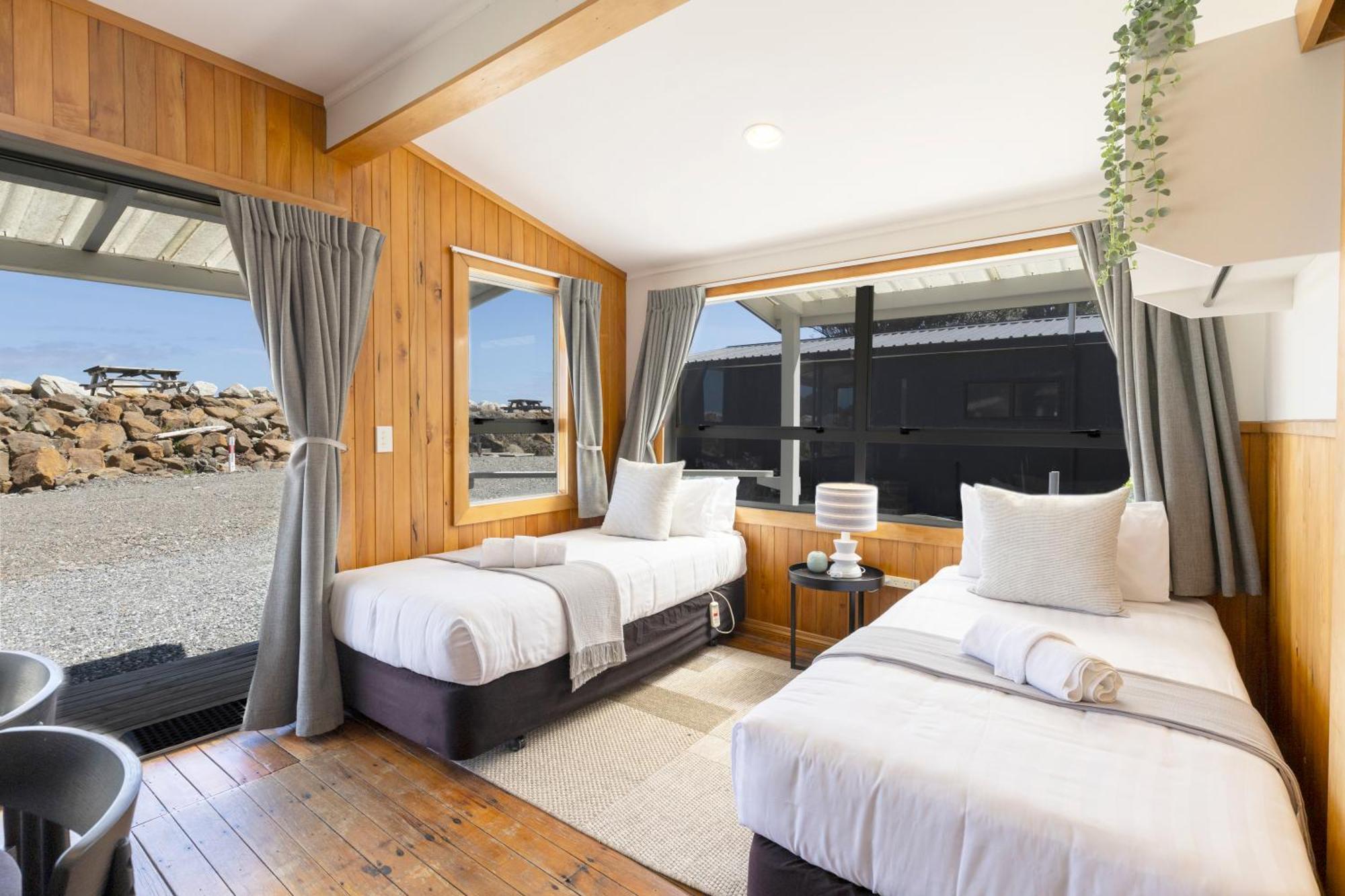 Punakaiki Beachfront Motels Экстерьер фото