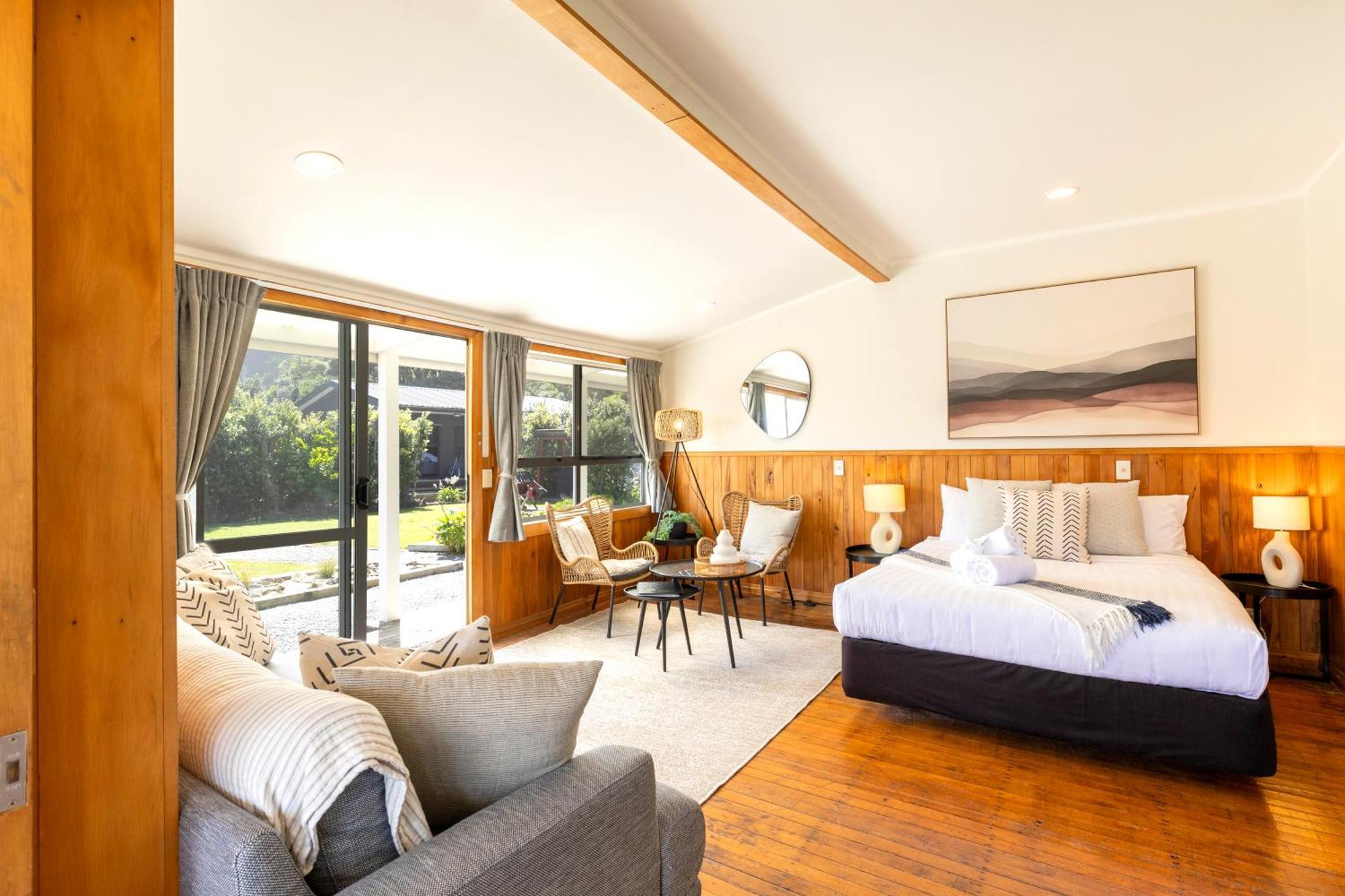 Punakaiki Beachfront Motels Экстерьер фото