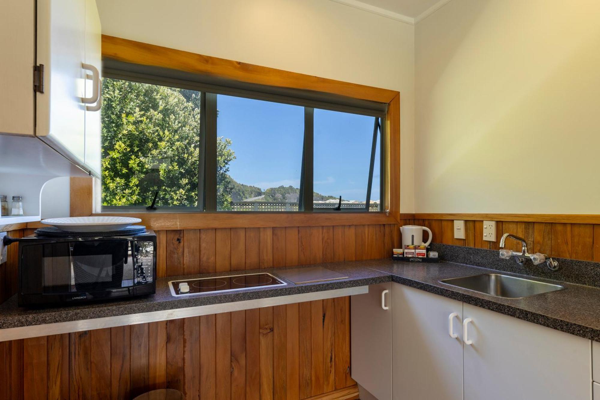 Punakaiki Beachfront Motels Экстерьер фото